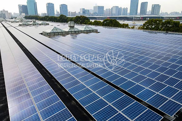 Chinese regering verlaagt belastingteruggaven voor fotovoltaïsche industrie