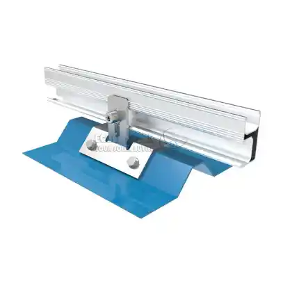 Zonnepanelen monteren dakklem